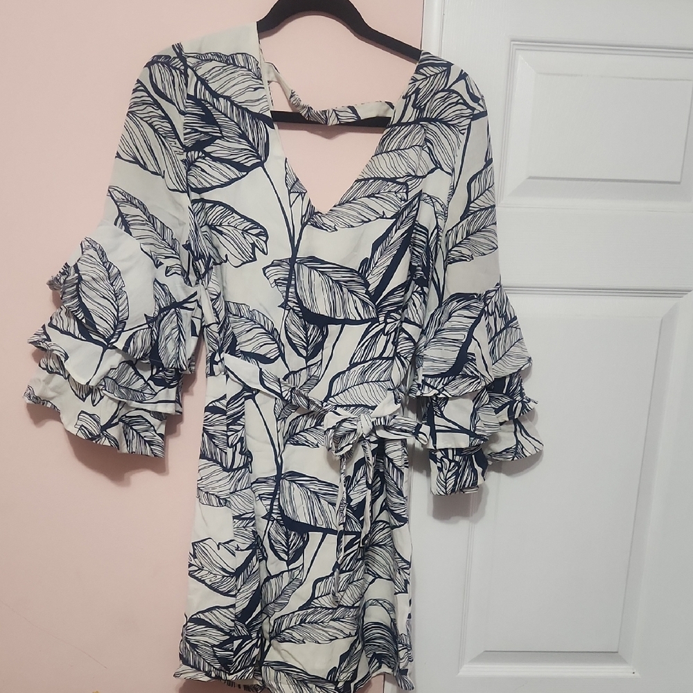 Elegant Black and White Leaf Print Dress